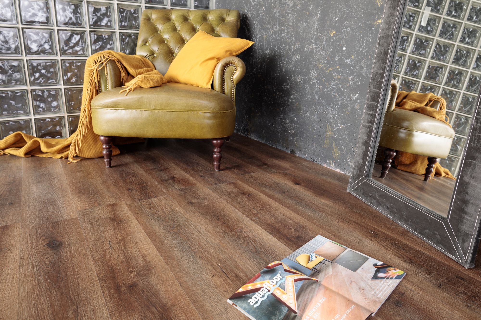 Кварцвиниловая плитка Aqua Floor Quartz AF3501QV 1220x180 Дуб Светлый замковый кварц винил напольный