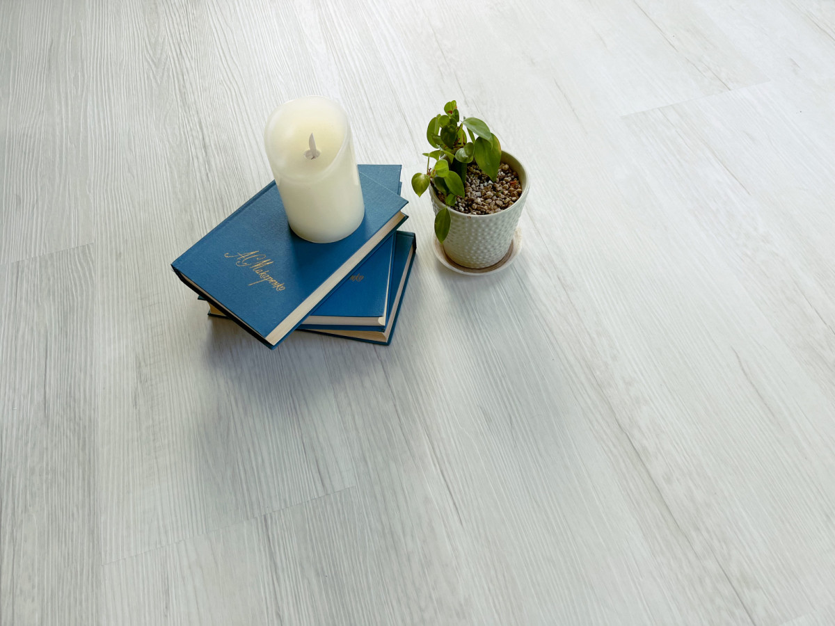 SPC ламинат LAMIWOOD QUARTZWOOD Q-10 Дуб Челси 22.9x122