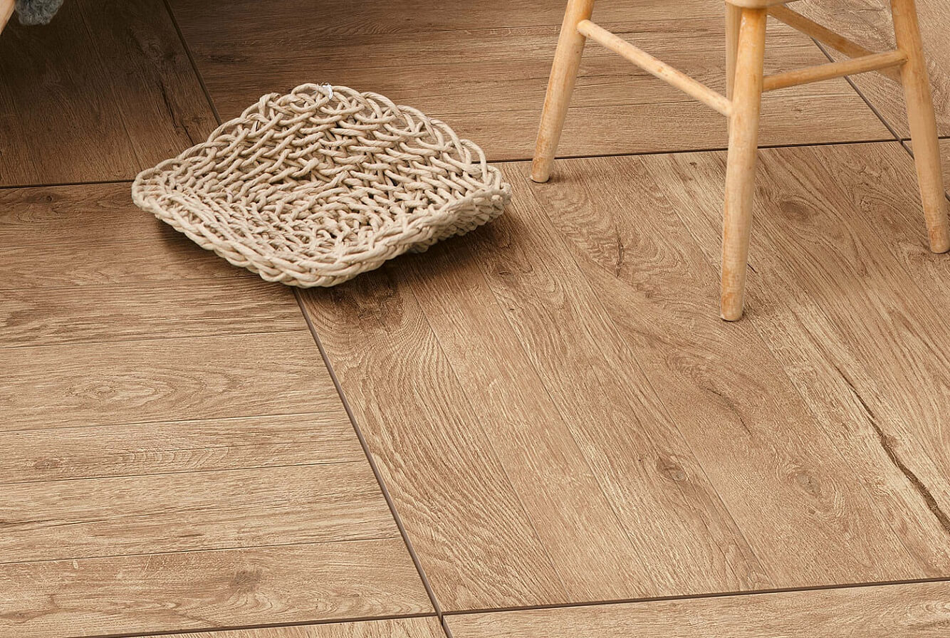 Плинтус Атлас Конкорд Оак Резерв/ Oak Reserve Дарк Браун 7,2x60
