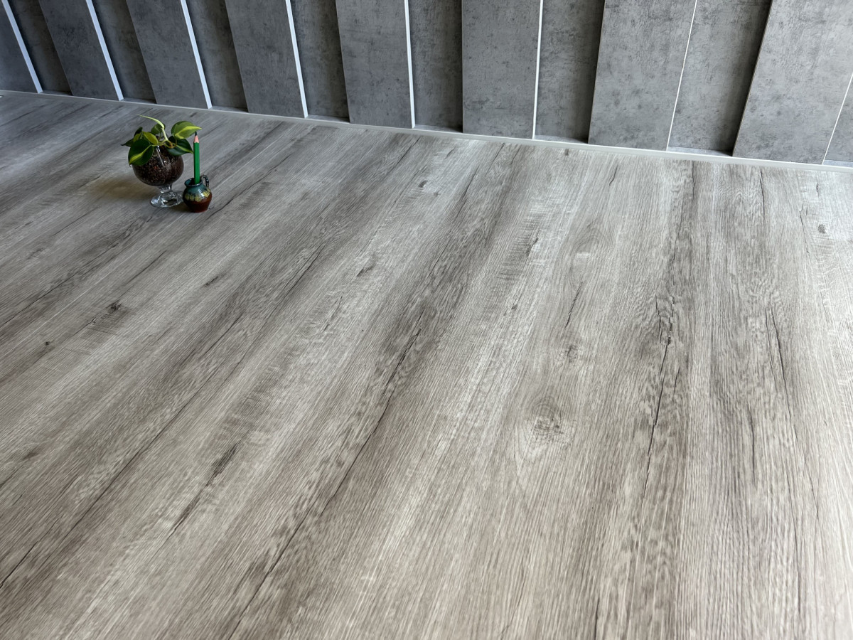 SPC ламинат LAMIWOOD QUARTZWOOD Q-10 Дуб Челси 22.9x122
