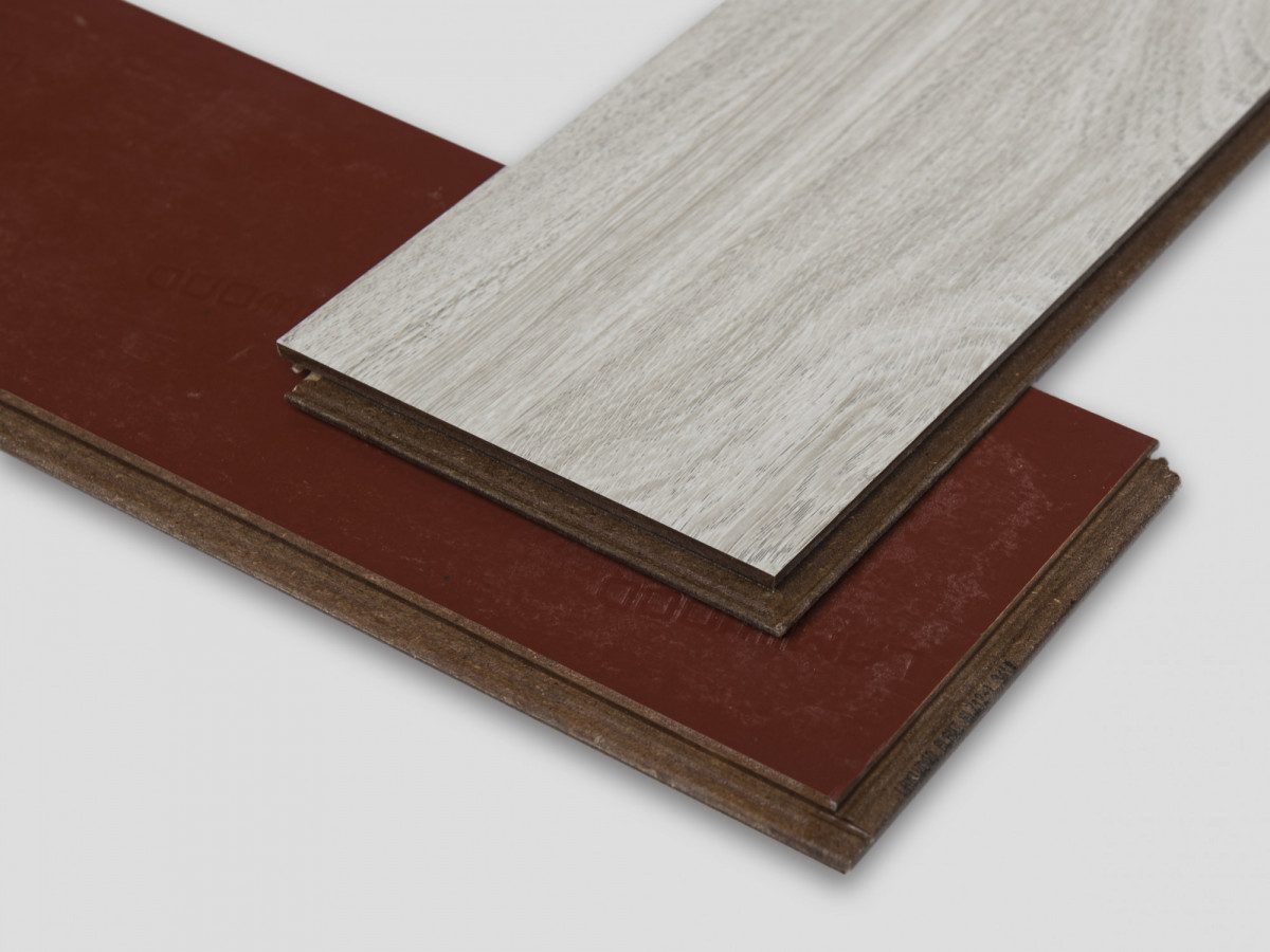 Ламинат LAMIWOOD GLANZ 302 Дуб Шелк 14.6x121.5