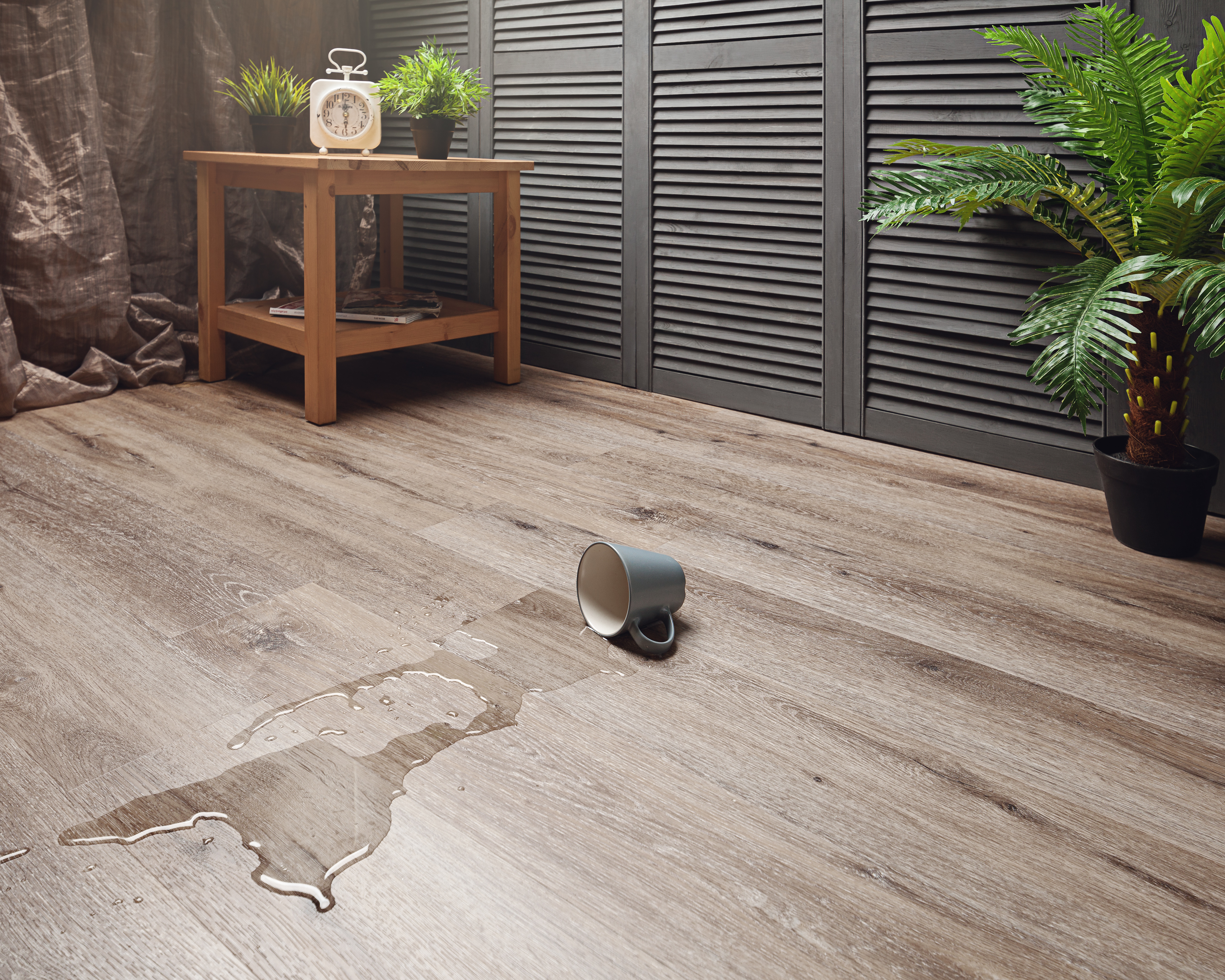 Кварцвиниловая плитка Aqua Floor Риалвуд клеевой/ RealWood Glue AF6042 Glue 1219.2x177.8 Дуб Темный замковый кварц винил напольный