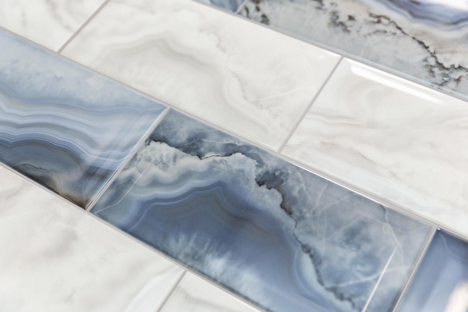 Декор Kerama Marazzi OS\B275\19076 Сеттиньяно синий глянцевый 9.9x20