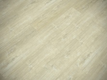 Кварцвиниловая плитка Forbo Effekta Classic Click 69335CR3 Light Timber 18.5x121.2 замковый кварц винил напольный